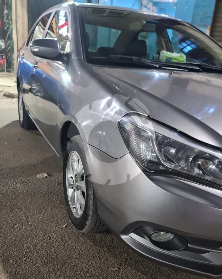 بى واى دى F3 2021 - 4