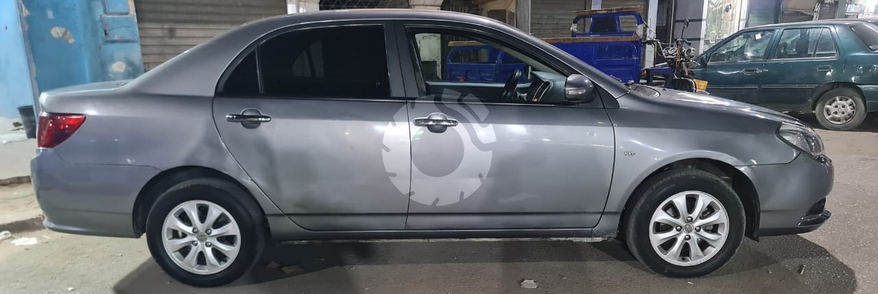 بى واى دى F3 2021 - 3