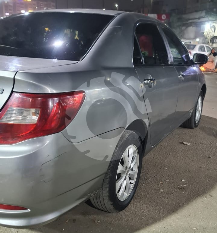 بى واى دى F3 2021 - 2