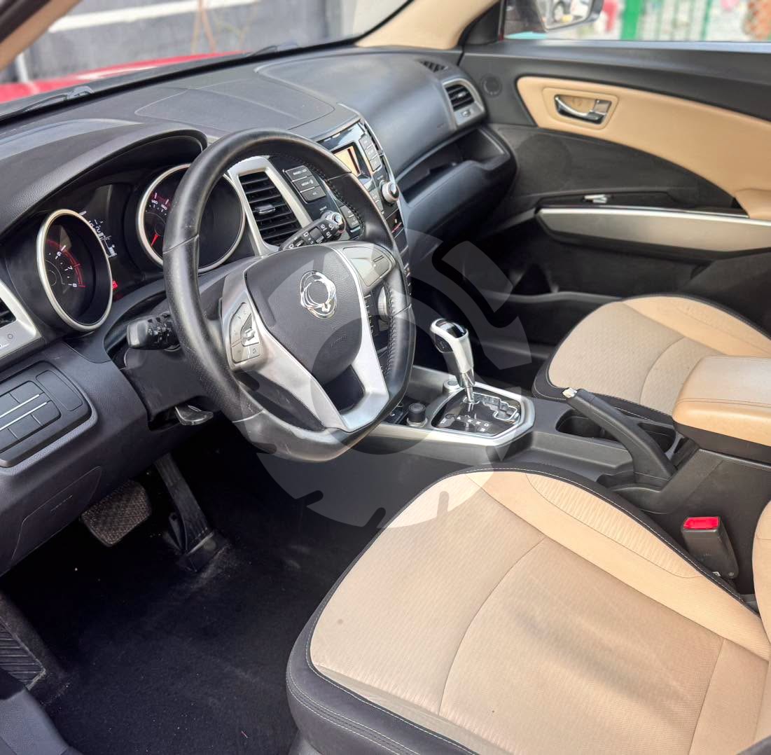 SsangYong Tivoli 2017 - 7