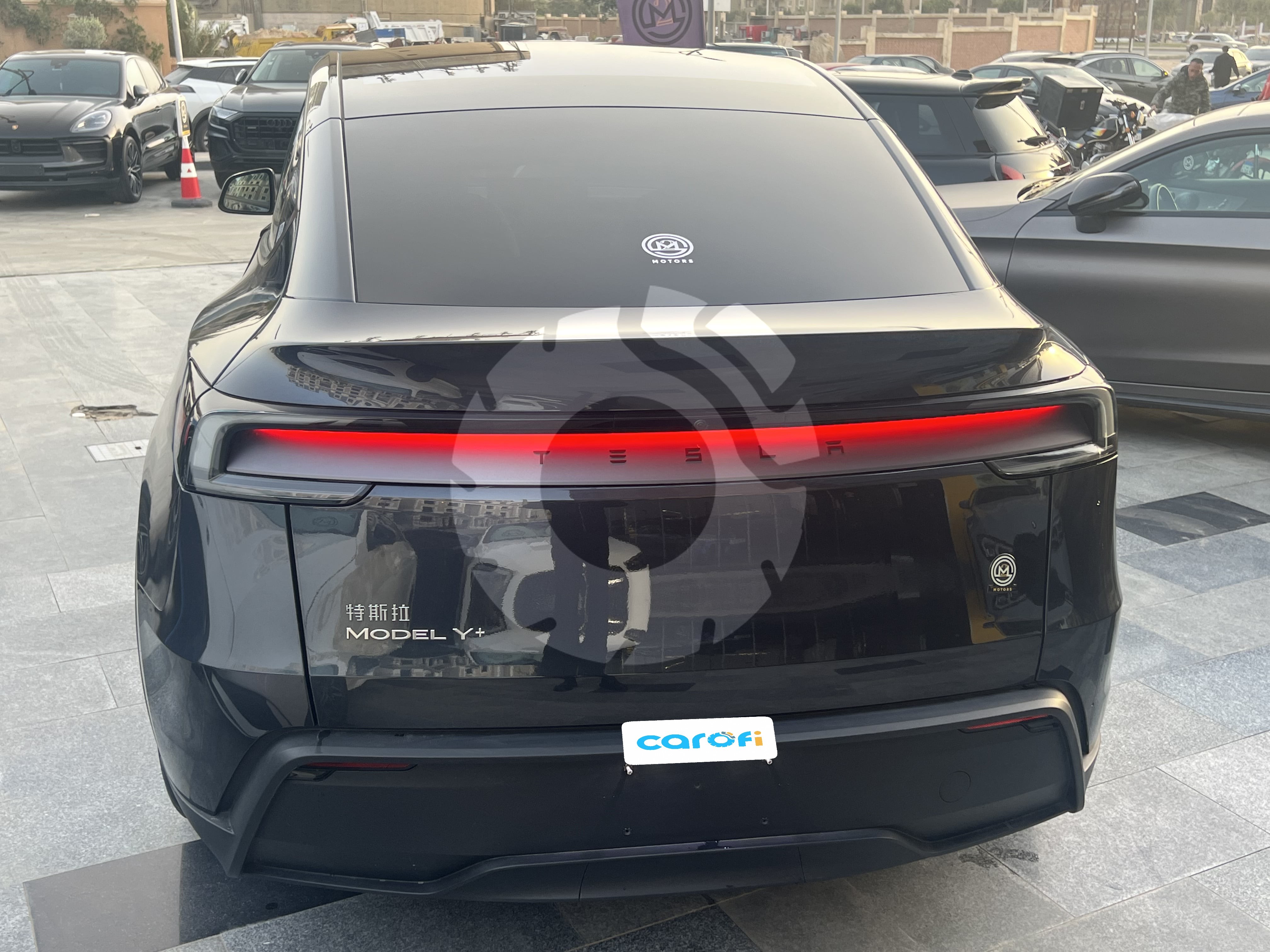 TESLA Model Y 2025 - 4